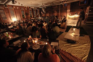 Presentation of creative proposals at the monthly meeting of Detroit Soup. © Vanessa Miller | Detroit Soup