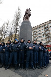 Lenin’s Lost his Head: What’s Going On in Kyiv?