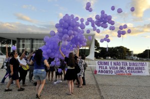 Women rally for the right to abortion, Brasilia 2012 © Jose Cruz | Agencia Brasil