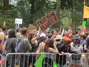 "There is no Planet B" sign at the People's Climate March, NYC © Andrew Cheu | Flickr