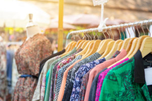 Mnemonics of (Re)Used Clothes