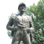 A Monument to Dis-Union