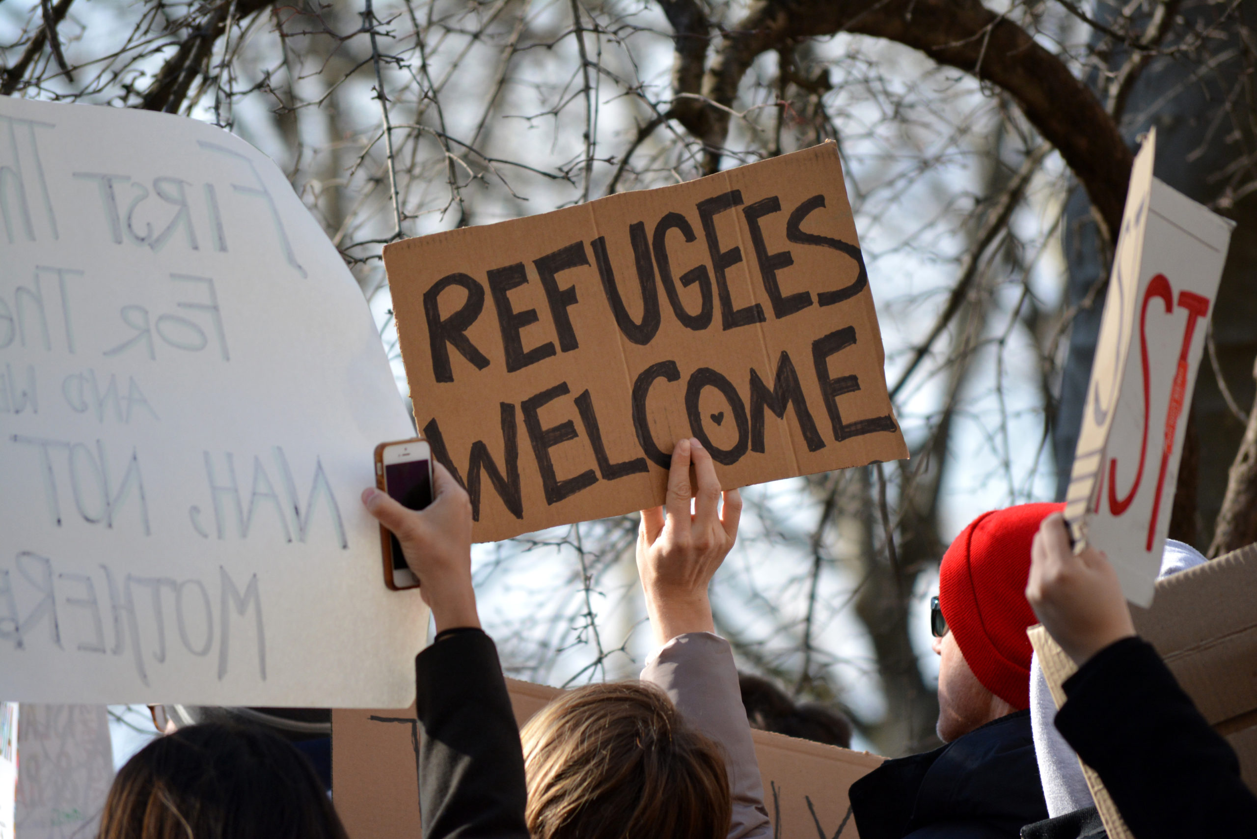 research topics about refugees