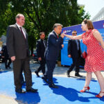 When Politicians Make Nice